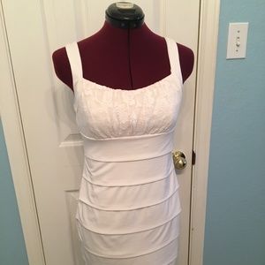 Sweet storm white cocktail dress medium